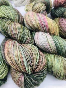 Sockenwolle Merino hightwist handgefärbt