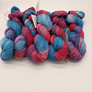 Sockenwolle handgefärbt