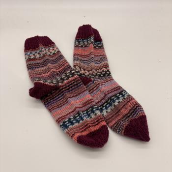 Preview: handgestrickte Socken Gr. 30-32 weinrot/rosa