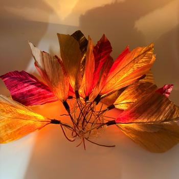 Lichterkette Herbstlaub