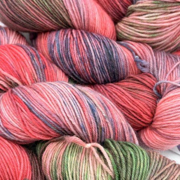 Sockenwolle 4-fach 100g - Rote Rosen
