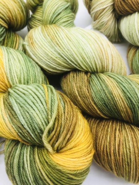 Sockenwolle Merino hightwist handgefärbt