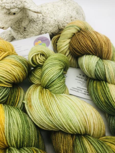 Sockenwolle Merino hightwist handgefärbt