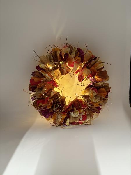 Winterkranz aus Papiergarn