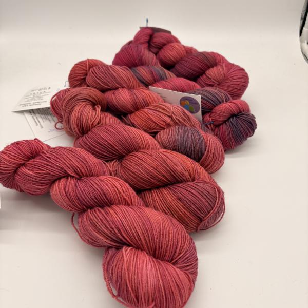 Sockenwolle handgefärbt