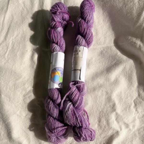 Sockenwolle handgefärbt