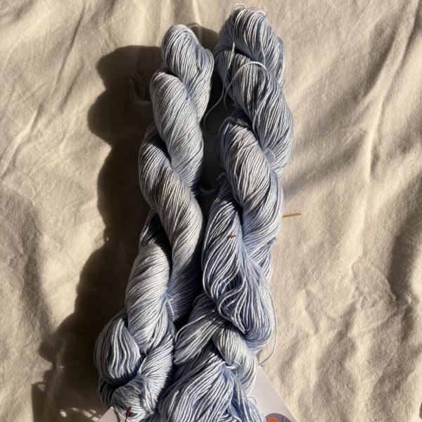 Sockenwolle handgefärbt