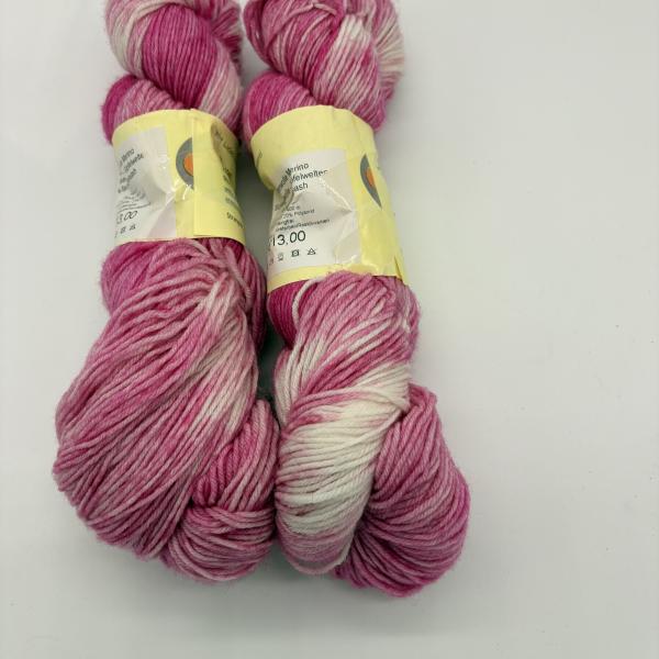 Sockenwolle Merino hightwist handgefärbt